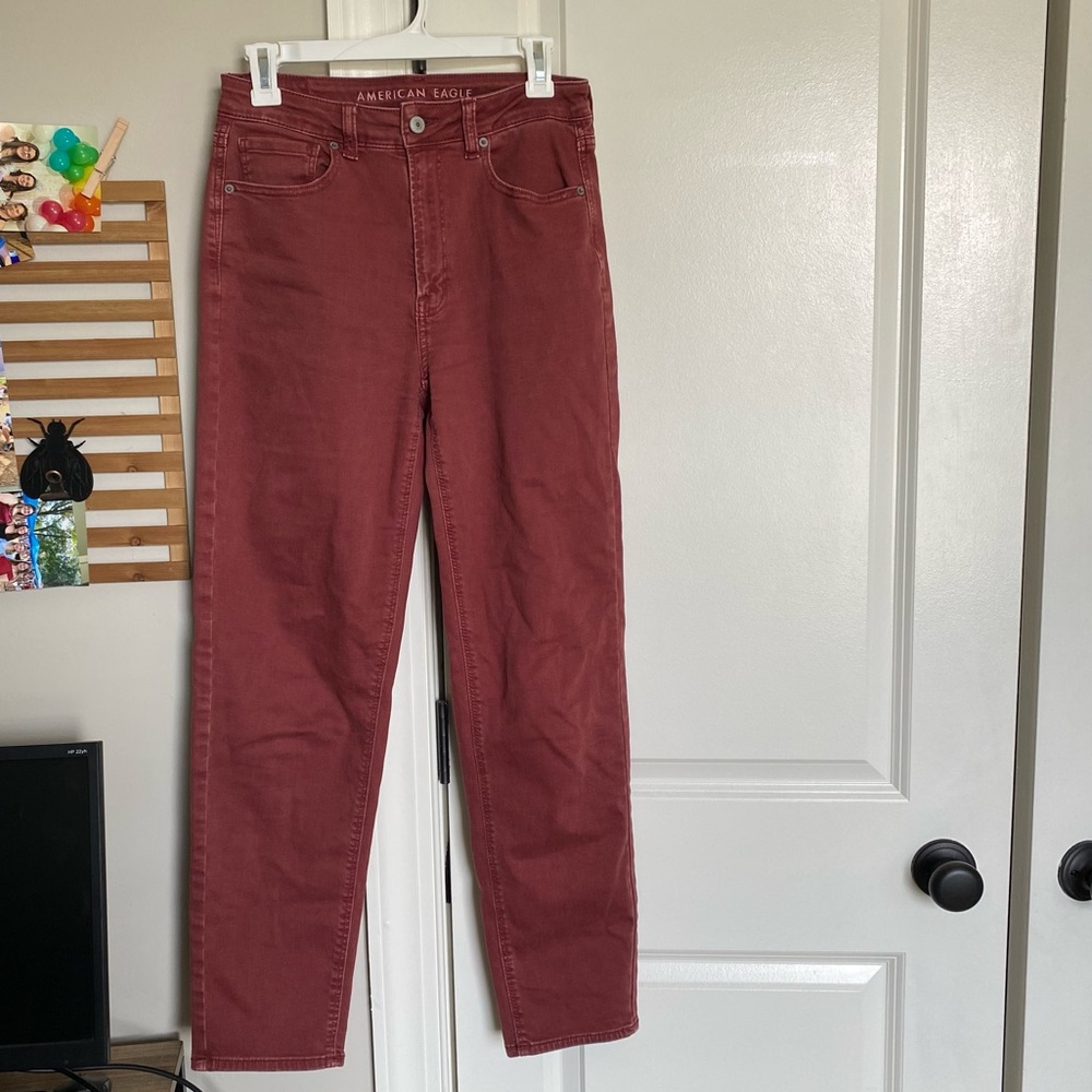 American eagle red stretch mom jean